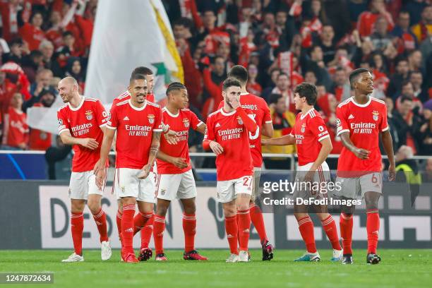 David Neres of Benfica Lissabon celebrates after scoring his team's fifth goal with teammates during the UEFA Champions League round of 16 leg two...