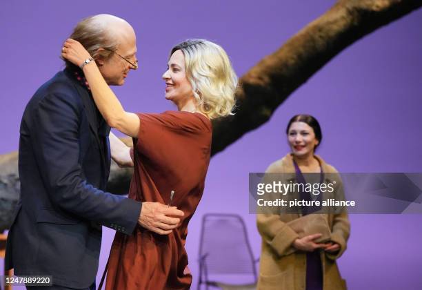 March 2023, Berlin: Actors Stephanie Eidt , Joachim Meyerhoff and Ilknur Bahadir perform during a rehearsal for the play "The Seagull" at the...