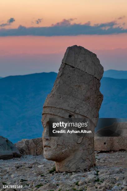 statues of gods, tomb of king antioch i of commagene, mount nemrut,adiyaman province in,turkey - nemrut dag stock pictures, royalty-free photos & images