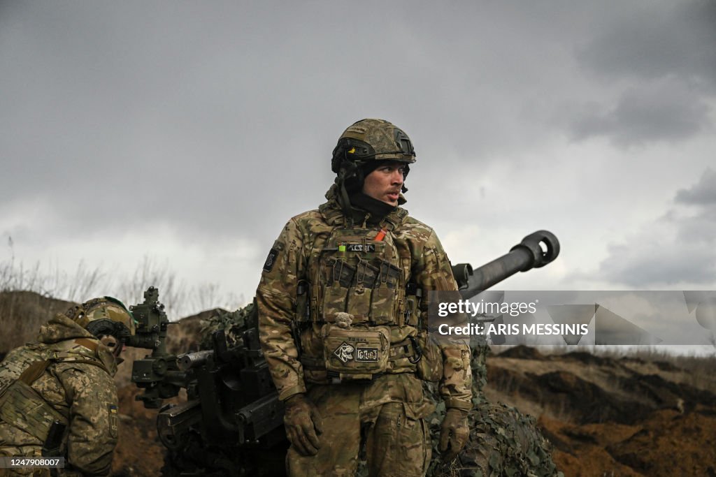 TOPSHOT-UKRAINE-RUSSIA-CONFLICT-WAR