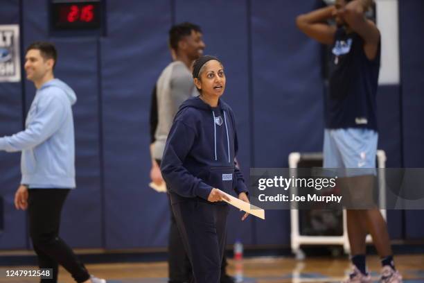98 Sonia Raman Photos & High Res Pictures - Getty Images