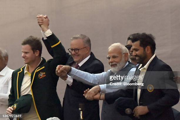 Steve Smith, captain of Australia team, left, Anthony Albanese, Australia's prime minister, second left, Narendra Modi, India's prime minister,...
