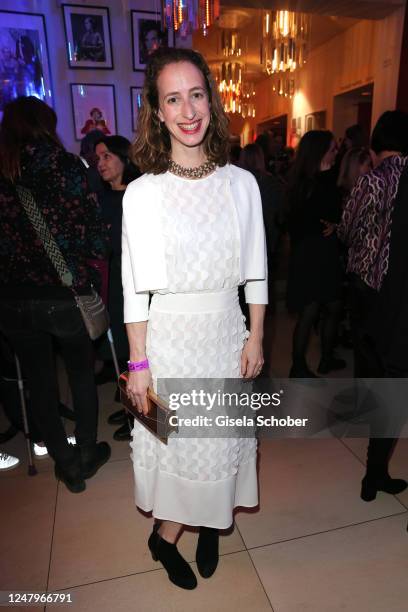 Lilian Schiffer, daughter of Michaela May, during the "Dirty Dancing" musical premiere at Deutsches Theater on March 9, 2023 in Munich, Germany.