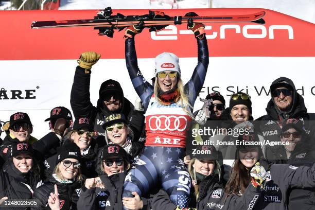 Mikaela Shiffrin of Team United States celebrates with the US ski team during the Audi FIS Alpine Ski World Cup Women's Slalom on March 11, 2023 in...