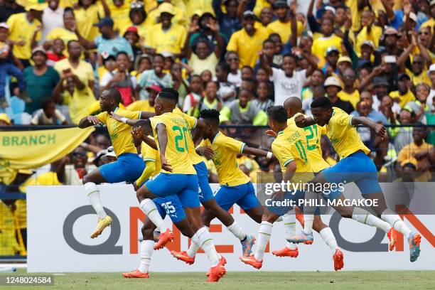 Sundowns' forward Peter Shalulile celebrate his goal with teammates during the CAF Champions League group B match between South Africas Mamelodi...