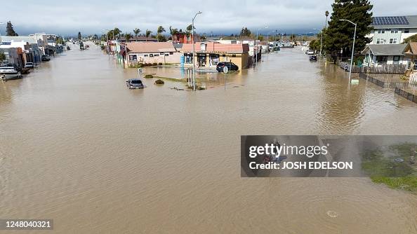 TOPSHOT-US-WEATHER-CALIFORNIA-FLOOD TOPSHOT-US-WEATHER-CALIFORNIA-FLOOD
