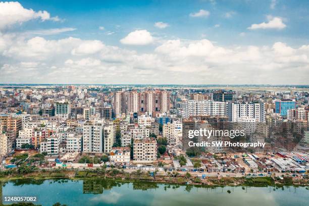 cityscape of dhaka, bangladesh - bangladesh foto e immagini stock