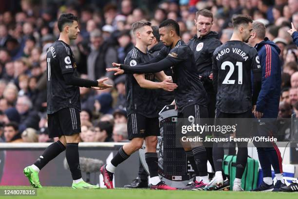 Gabriel Jesus of Arsenal is substituted on to make his comeback from injury during the Premier League match between Fulham FC and Arsenal FC at...