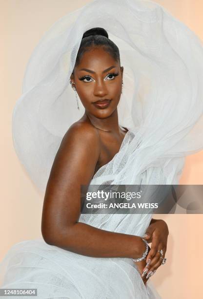 Temes Singer Tems Singer Photos and Premium High Res Pictures - Getty Images