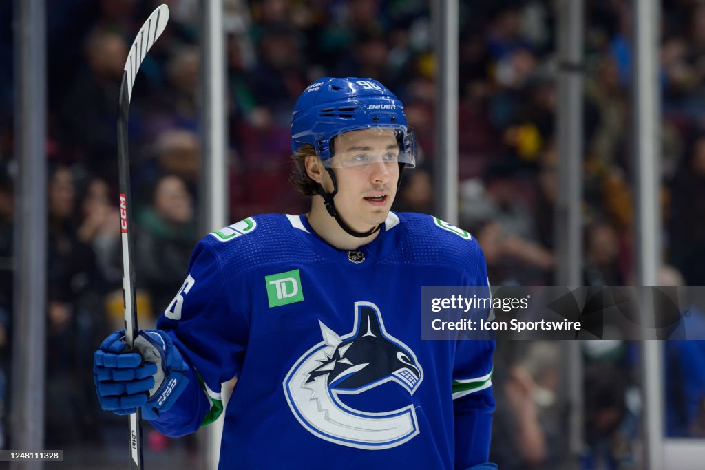 Xvfg Vancouver Canucks left wing Andrei Kuzmenko waits for a face-off ...