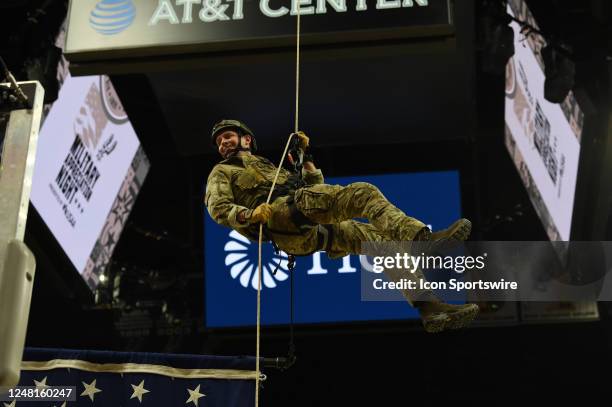 Army Rangers Rappelling 72 Us Army Ranger Flag Stock Photos, High-Res Pictures, and Images ...