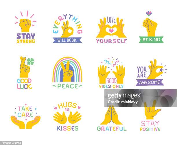 illustrazioni stock, clip art, cartoni animati e icone di tendenza di citazioni positive con emoji a mano - mano