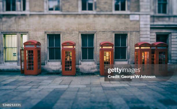 broad court boxes - parliament square fotografías e imágenes de stock