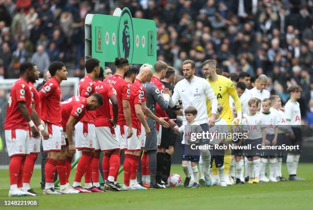 Tottenham Hotspur's Harry Kane leads the handshakes prior to kick-off during the Premier League match between Tottenham Hotspur and Nottingham Forest...