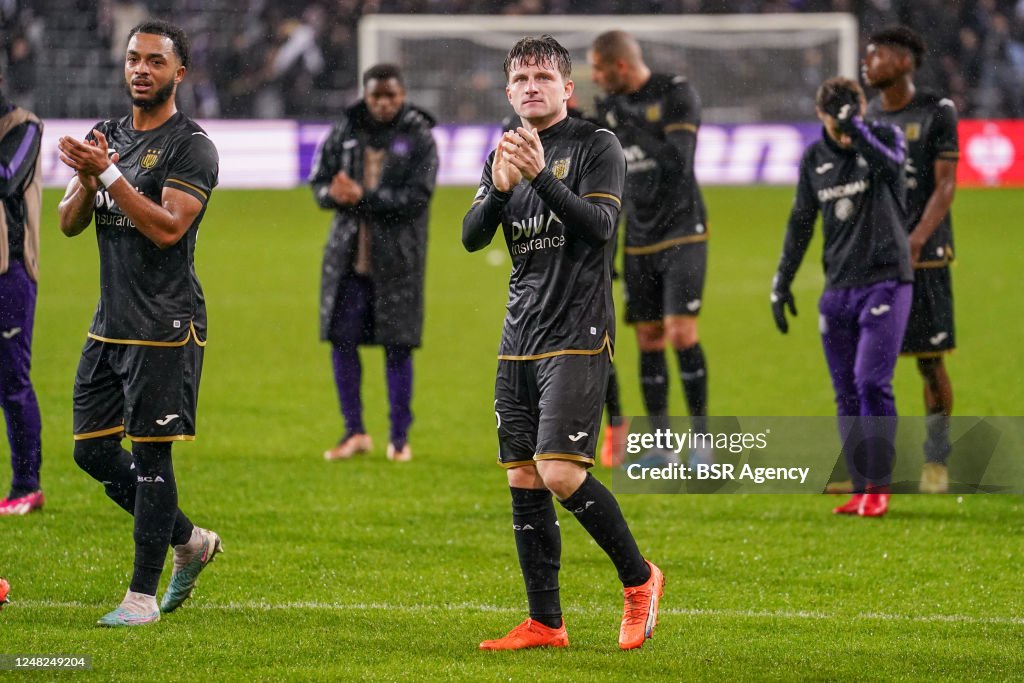 Debert Rsc Anders Dreyer of RSC Anderlecht applauds for the fans after the Round ...