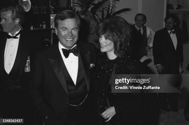 American actor Robert Wagner with his partner, actress Jill St John, circa 1985.
