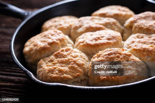 cast iron biscuits - buttermilk biscuit stock pictures, royalty-free photos & images