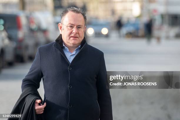 Lawyer Eric Boon arrives for a session of the case before the Antwerp appeal court, a remark of the judge during the trial in Hasselt, against 18...