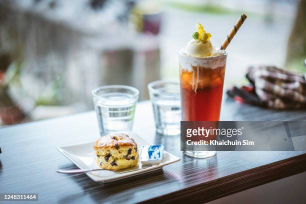scone and ice cream tea - taipei tea stock pictures, royalty-free photos & images