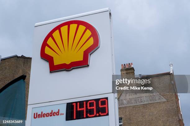 Shell St 1 5,421 Shell Street Stock Photos, High-Res Pictures, and Images - Getty ...