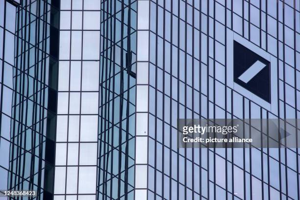 March 2023, Hesse, Frankfurt/Main: The Deutsche Bank logo is seen on the bank's headquarters building in Frankfurt's banking district. The Swiss...
