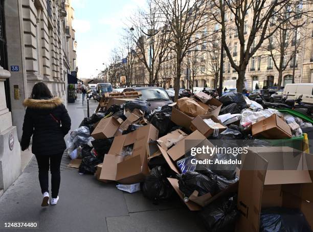 Garbage Riots Garbage Strike A Photos and Premium High Res Pictures - Getty Images