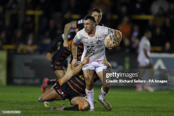 Leeds Rhinos Cameron Smith is tackled during the Betfred Super League match at The Mend-A-Hose Jungle, Castleford. Picture date: Thursday March 16,...