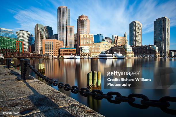 downtown boston - boston stock-fotos und bilder