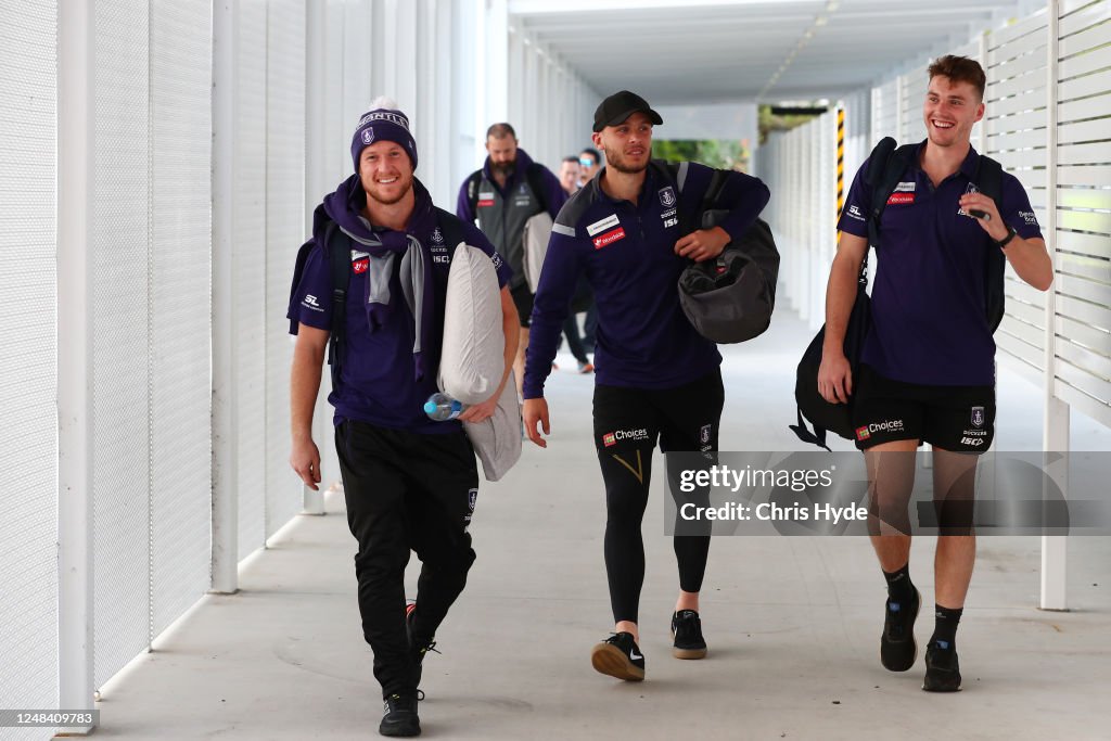Fremantle Dockers Arrive on Gold Coast