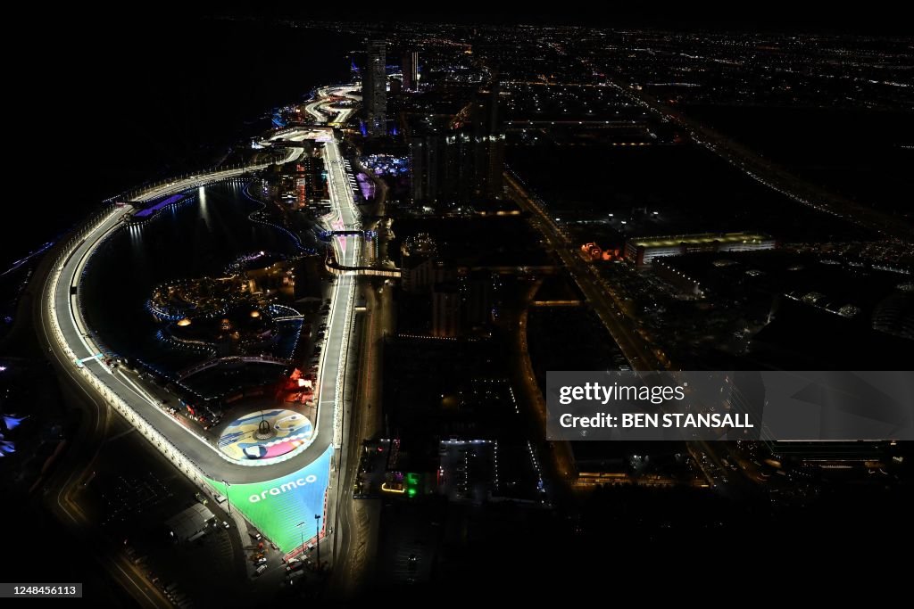 TOPSHOT-AUTO-PRIX-F1-KSA-PRACTICE