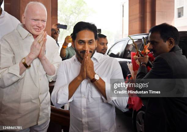 Mohan Reddy 44 Ys Jagan Mohan Reddy Photos & High Res Pictures - Getty Images