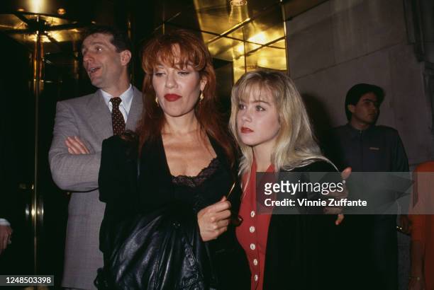 American actor and comedian Ed O'Neill, American actress Katey Sagal who has her arm around American actress Christina Applegate, 1995.