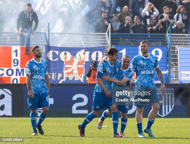 Como Celebrates second goal Tommaso Arrigoni during the Italian soccer Serie B match Como 1907 vs Parma Calcio on March 18, 2023 at the Giuseppe...