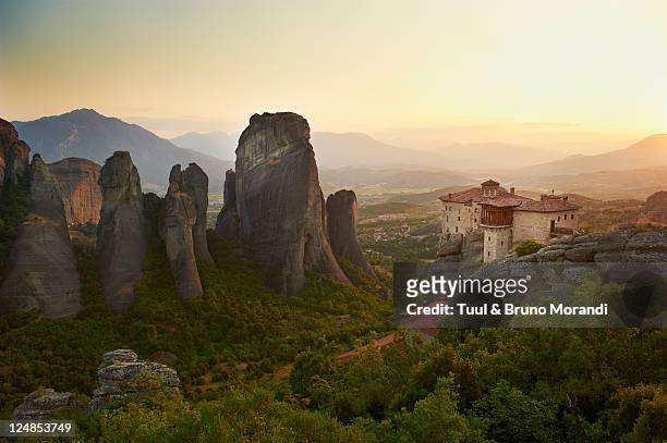 greece, thessaly, meteora, roussanou monastery - monastery stock pictures, royalty-free photos & images