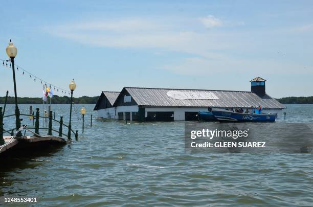 View of a flood at the Puerto Bolivar dock after an earthquake in the city of Machala, Ecuador on March 18, 2023. - Four dead in southern Ecuador and...