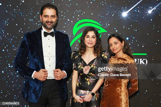 Suleman Raza 19 Farzana Baduel Stock Photos, High-Res Pictures, and Images - Getty ...