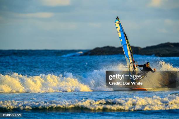 vancouver island british columbia - windsurfing stock pictures, royalty-free photos & images
