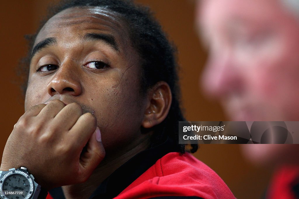 Manchester United Training and Press Conference