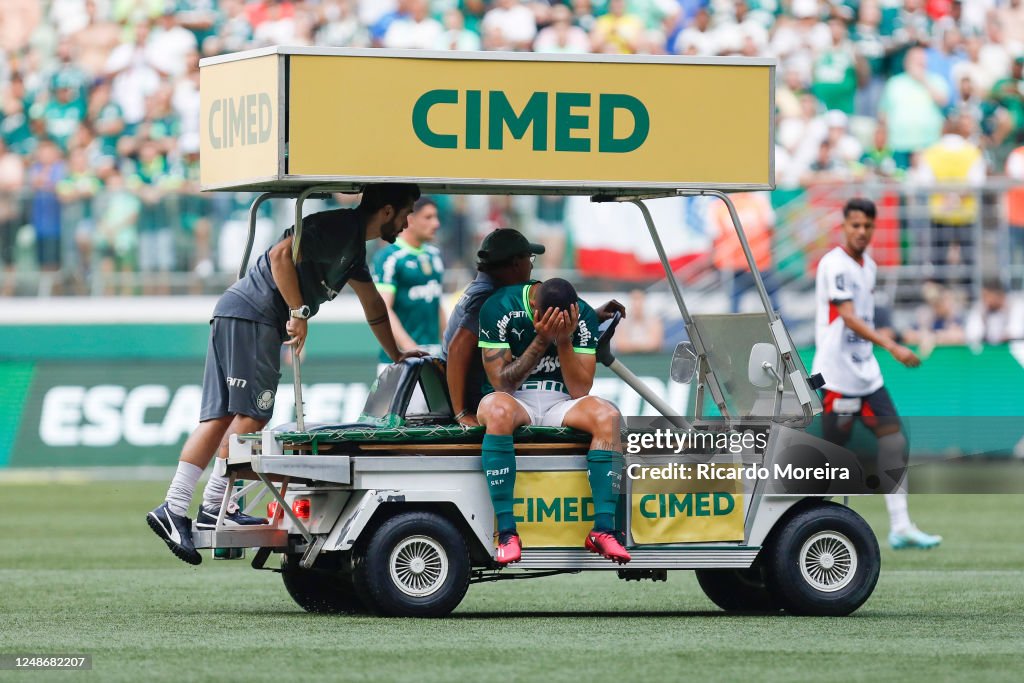 Bruno Tabata of Palmeiras leaves the field injured during a match News  Photo - Getty Images