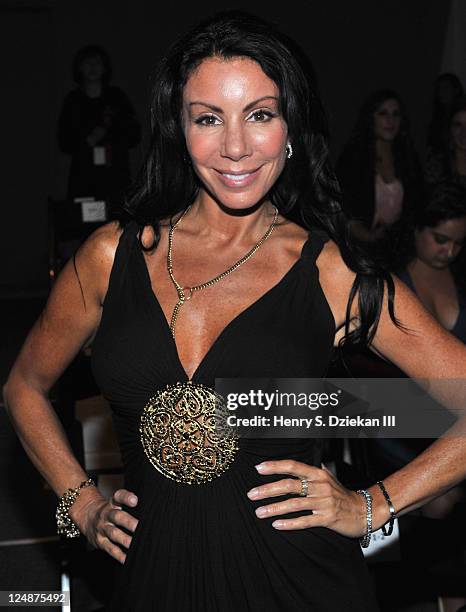 114 Venexiana Front Row Spring 2012 Mercedes Benz Fashion Week Stock