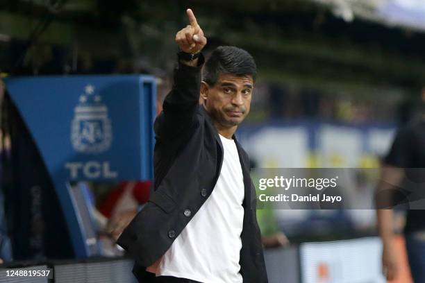 Hugo Ibarra coach of Boca Juniors gives directions to his players during a match between Boca Juniors and Instituto as part of Liga Profesional 2023...