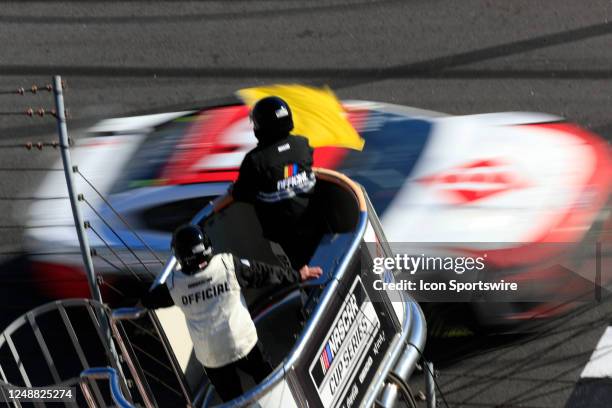 Flagman Races 309 Flagman Stock Photos, High-Res Pictures, and Images - Getty Images