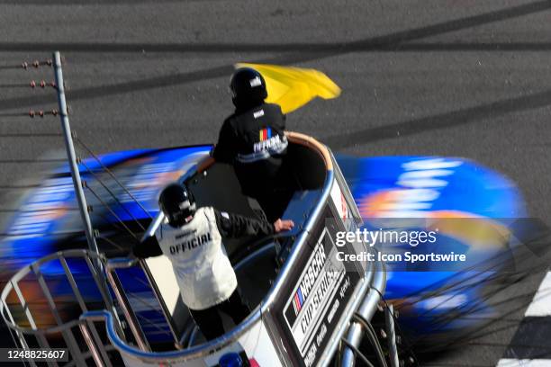 Flagman Races 309 Flagman Stock Photos, High-Res Pictures, and Images - Getty Images