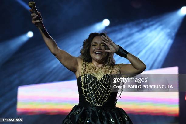 656 Daniela Mercury Photos & High Res Pictures - Getty Images