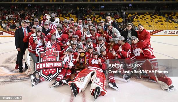 The Wisconsin Badgers post for a team photo following a 1-0 win over the Ohio State Buckeyes during the Division I Womens Ice Hockey Championship...