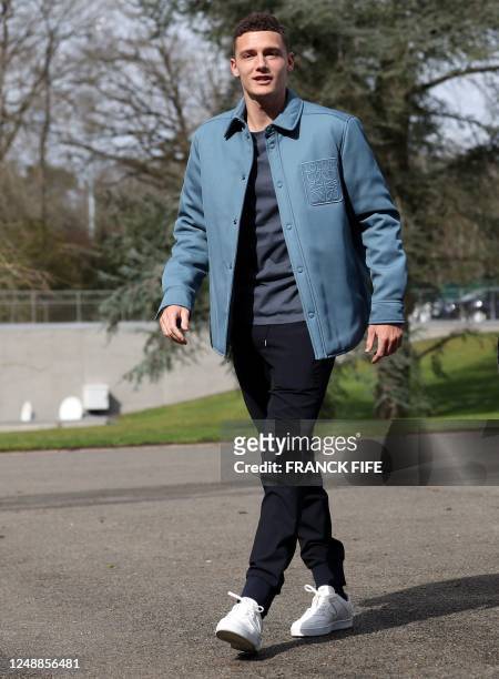 France's defender Benjamin Pavard arrives in Clairefontaine-en-Yvelines on March 20, 2023 as part of the team's preparation for upcoming UEFA Euro...