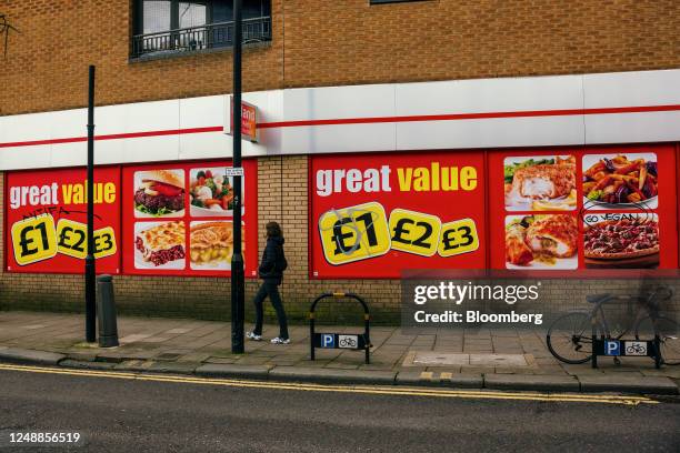 An Iceland Foods Ltd. Supermarket in the Hackney district of London, UK, on Sunday, March 19, 2023. The Office for National Statistics are due to...