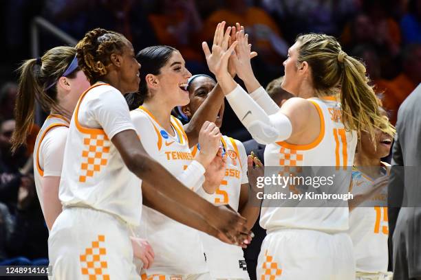 16,330 Tennessee Womens Basketball Stock Photos, High-Res Pictures, and Images - Getty Images