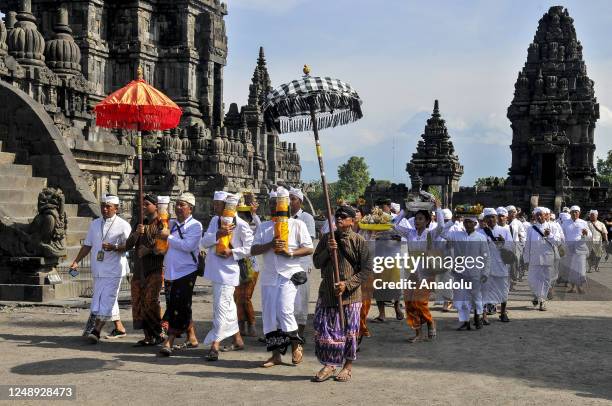 Java Hindus 1,374 Javanese Hindus Stock Photos, High-Res Pictures, and Images ...
