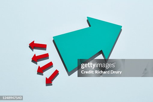 Arrow Gradually Smaller A Group Of Small Arrows Propelling A Big Arrow Forwards High-Res Stock ...